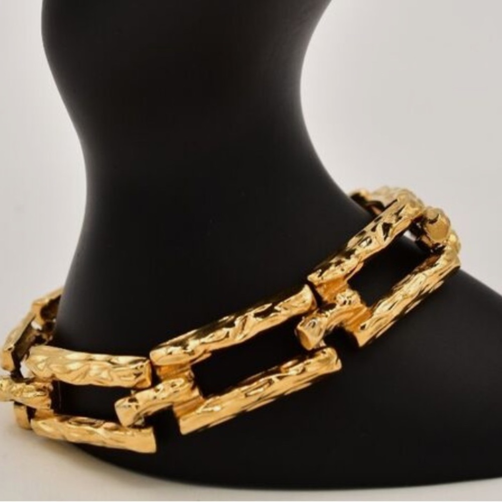 Vintage Monet Textured Rectangle Link Runway Brac… - image 5